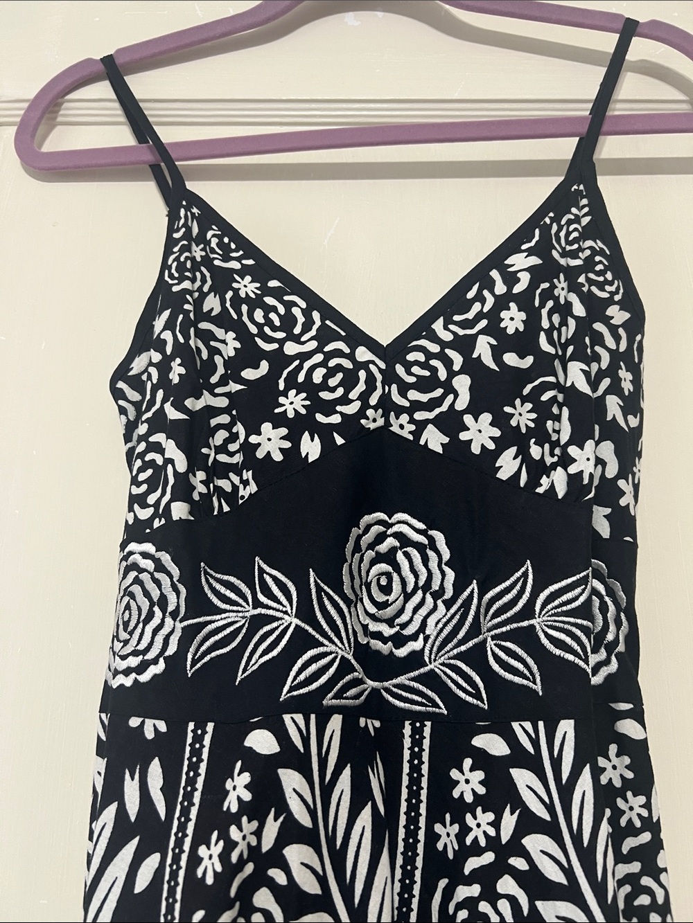 Magic Black and White Floral Midi Dress